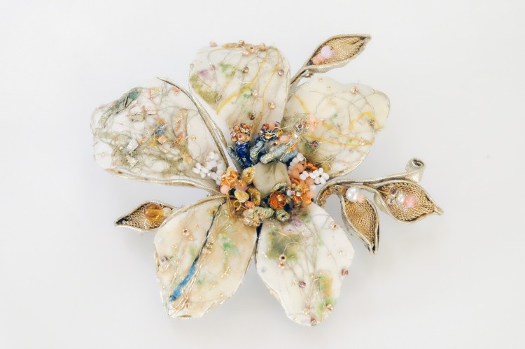 Broche Comtesse
