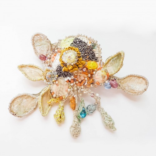Broche Zarine